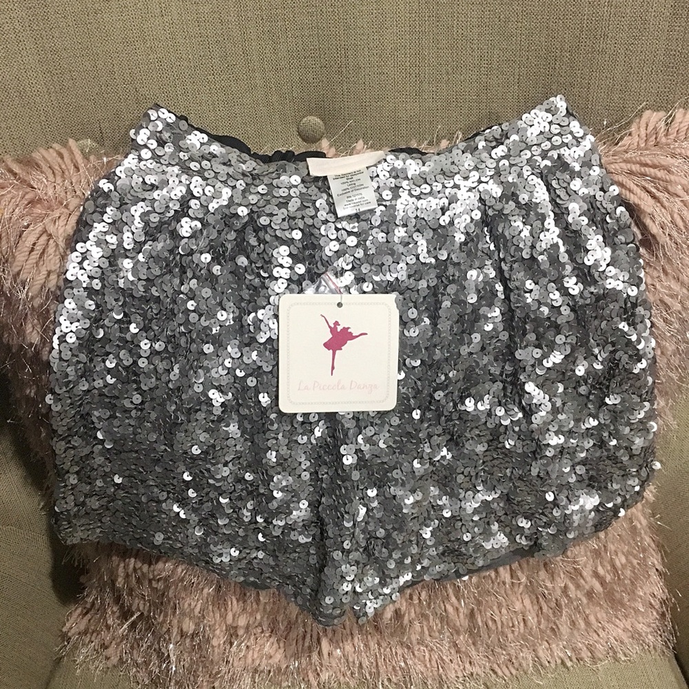 🎉Sold🎉 La Piccola Danza Girls silver shorts - Picture 2 of 3